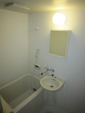 セナリオフォルム東船橋の浴室