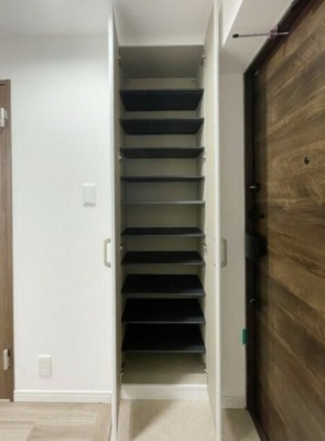 【玄関】 | ウェルスクエアイズム上北沢