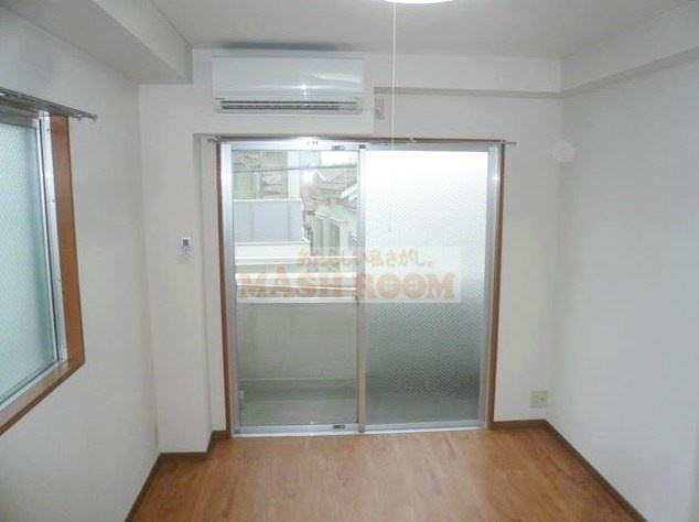 ベルエミナンスの居間・リビング