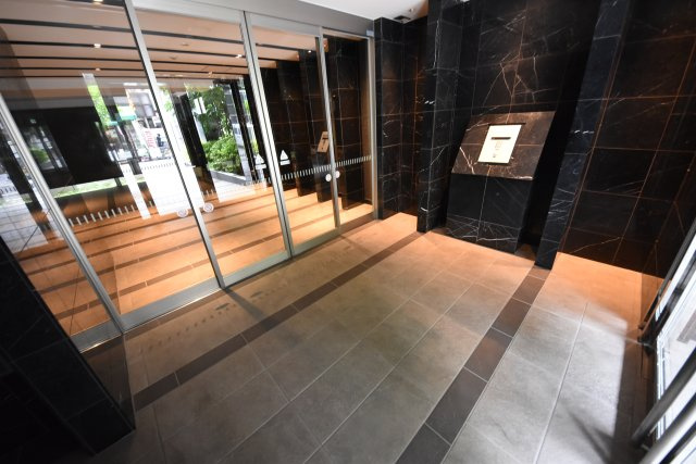 クリスタルグランツ心斎橋ＥＡＳＴ