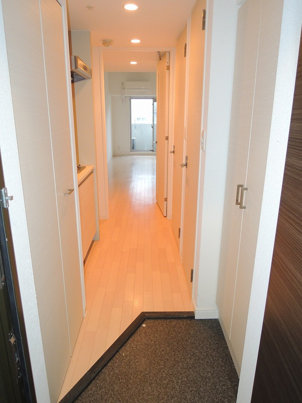 クリスタルグランツ心斎橋ＥＡＳＴの玄関