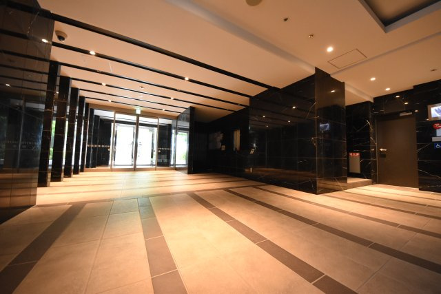 クリスタルグランツ心斎橋ＥＡＳＴのエントランス
