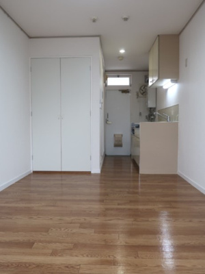 【居間・リビング】 | エステート京塚