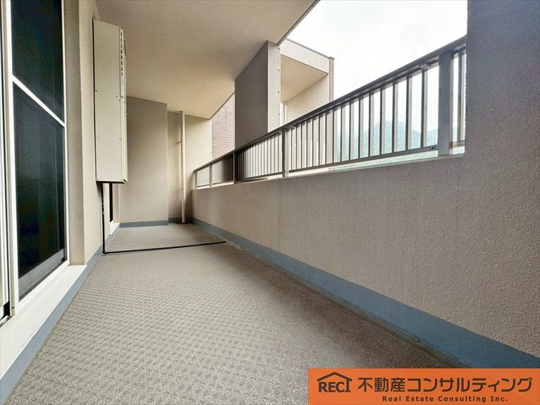 グランドメゾン六甲カネディアンヒルのバルコニー