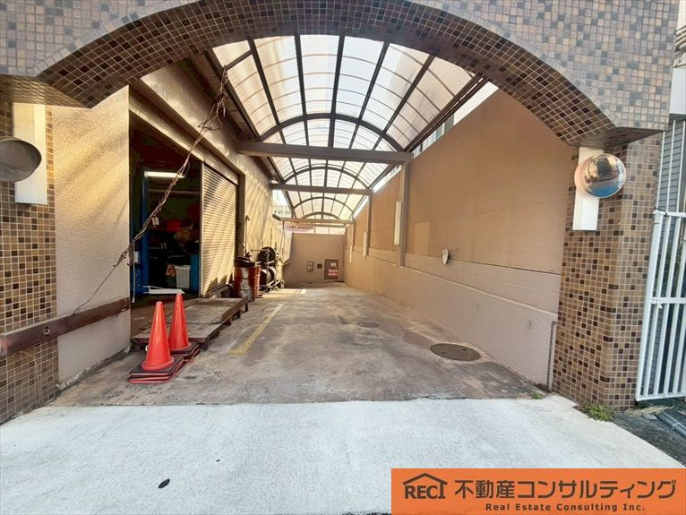 プラザ御影のエントランス