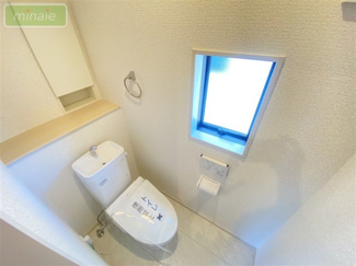 【トイレ】 | 小学校徒歩5分　WIC　ZEH水準の長期優良住宅　市川市南大野2　全2棟　1号棟