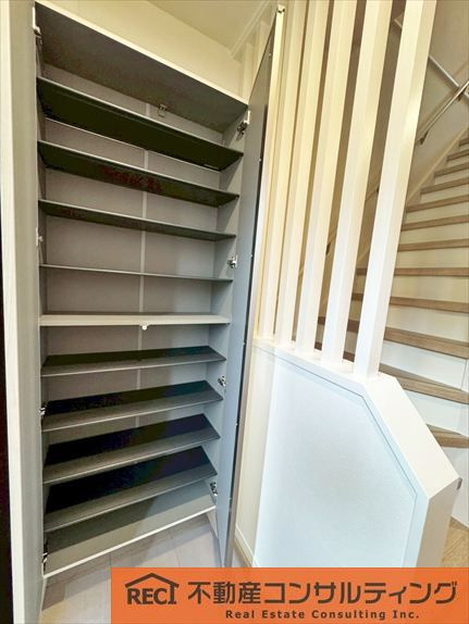 神戸市灘区天城通3丁目　中古戸建の収納