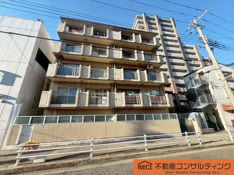 甲南メゾン本山の外観