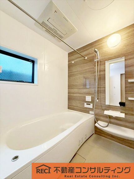 神戸市灘区楠丘町5丁目　新築戸建　B号地の浴室