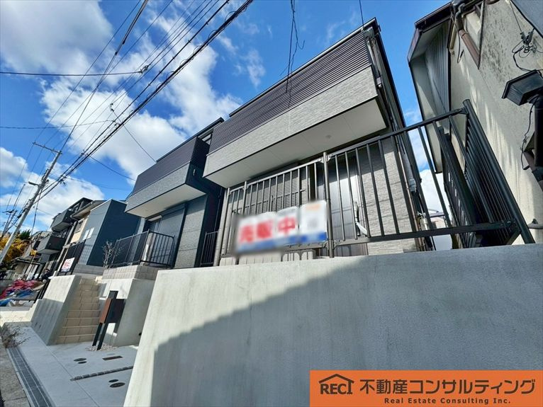 神戸市灘区楠丘町5丁目　新築戸建　B号地の外観