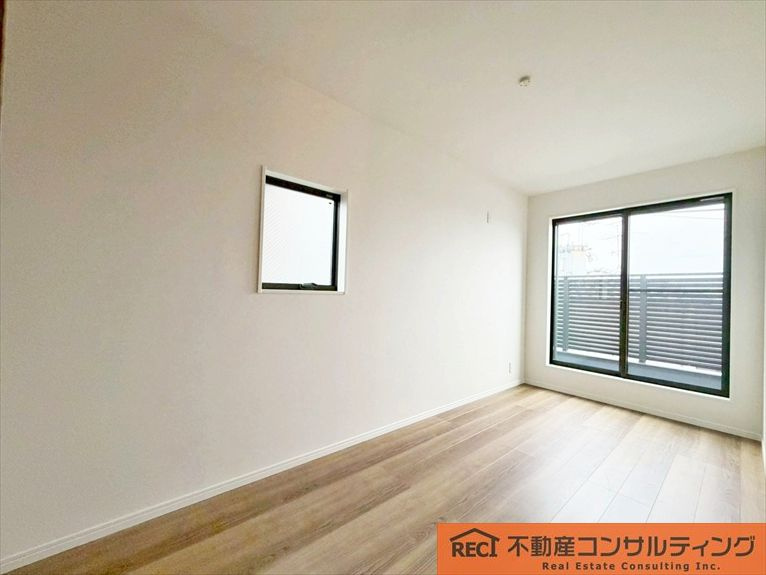 神戸市灘区楠丘町5丁目　新築戸建　B号地の寝室