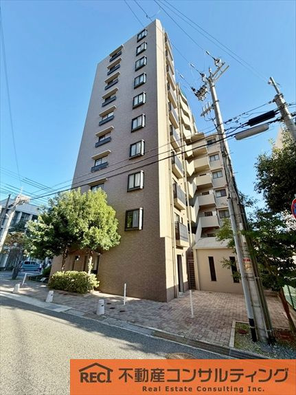 ドルチェ東灘の外観