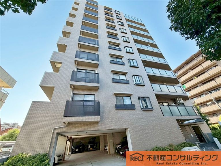 ドルチェ東灘の外観