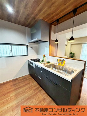 【キッチン】 | パレス東灘 | 収納たっぷり！