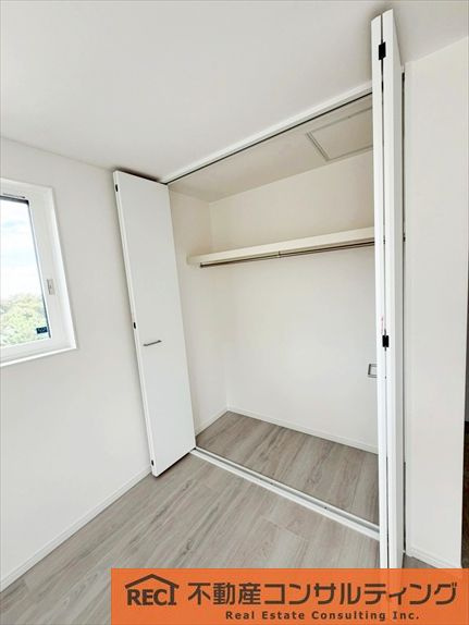 神戸市東灘区鴨子ヶ原3丁目　新築戸建の収納