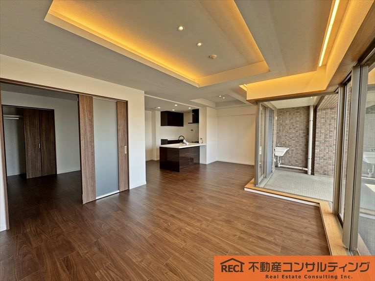 ジークレフ御影山手緑静館の居間・リビング