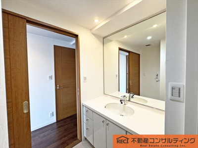 【独立洗面台】 | ジークレフ御影山手緑静館