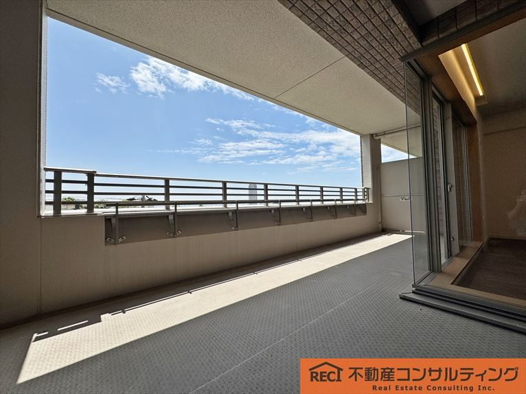 ジークレフ御影山手緑静館のバルコニー