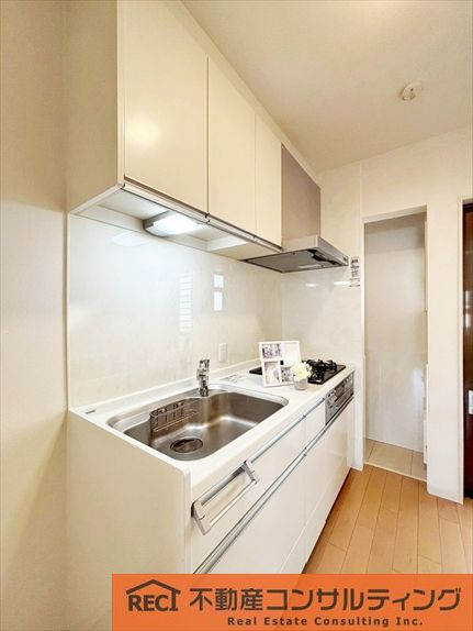西宮市松並町　中古戸建のキッチン