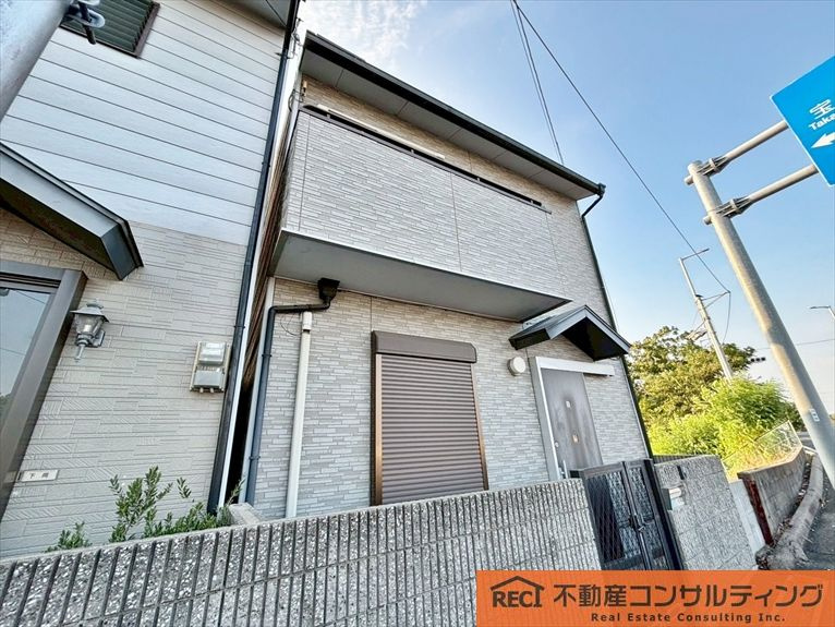 西宮市松並町　中古戸建の外観