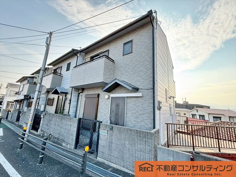 西宮市松並町　中古戸建の外観