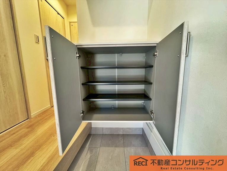 神戸市灘区上河原4丁目　中古戸建の収納