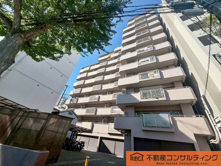 ライオンズマンション王子公園の外観