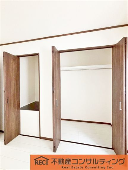 神戸市灘区灘南通6丁目　中古戸建の収納