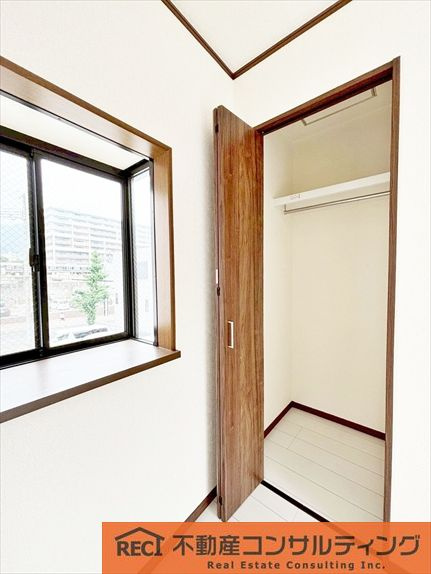 神戸市灘区灘南通6丁目　中古戸建の収納