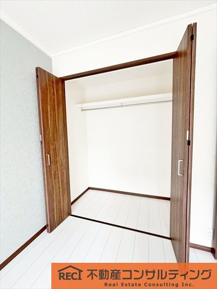 神戸市灘区灘南通6丁目　中古戸建の収納