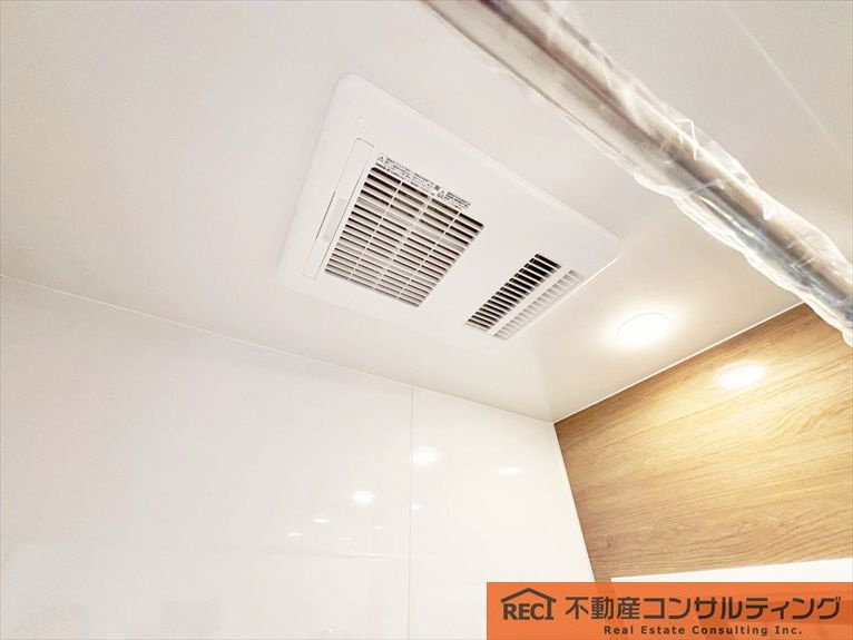 神戸市灘区灘南通6丁目　中古戸建の浴室