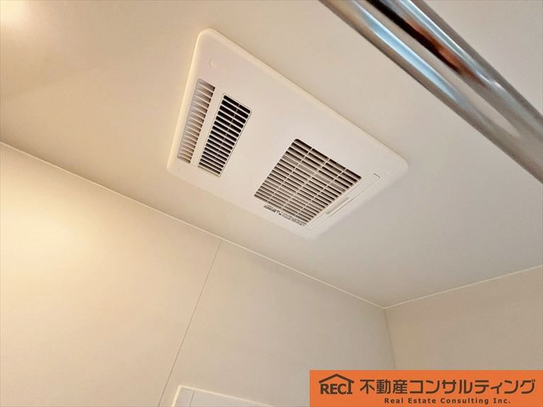 神戸市灘区国玉通1丁目　中古戸建の浴室