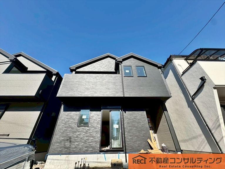 神戸市灘区高尾通1丁目　新築戸建　2号棟