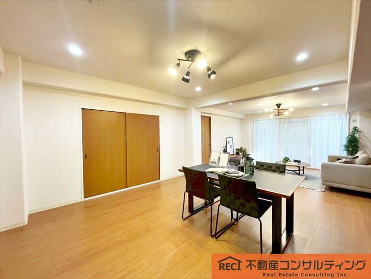 苦楽園アーバンライフ1号棟の洋室|階下への物音を気にせず暮らせる1階部分