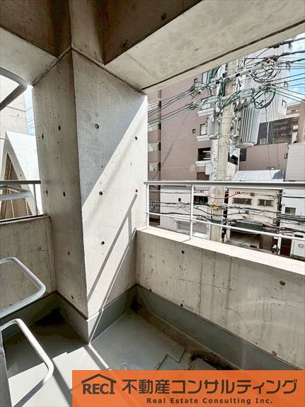 コムーネ灘のバルコニー