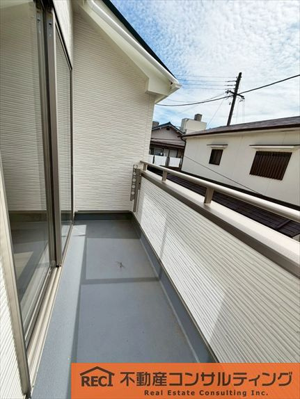 西宮市浜町　新築戸建　1号棟のバルコニー