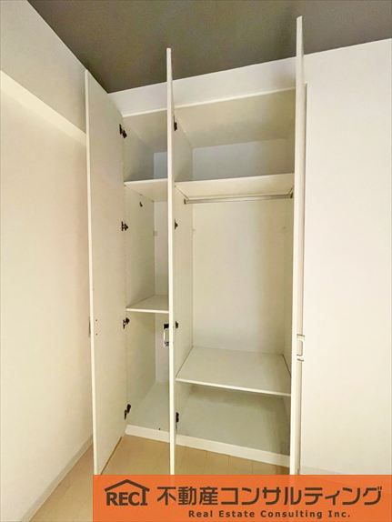 リビオ六甲高羽ガーデンスクエアの収納