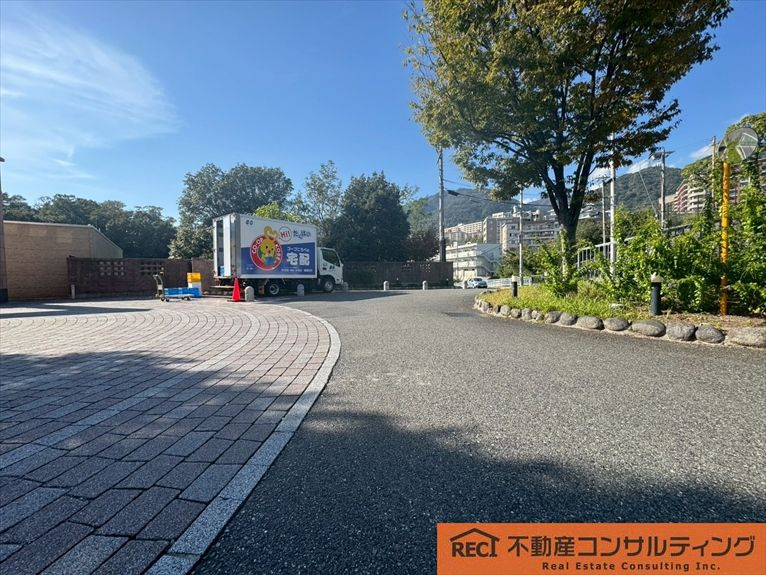 リビオ六甲高羽ガーデンスクエアのエントランス