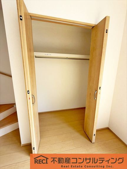 西宮市浜町　新築戸建　2号棟の収納