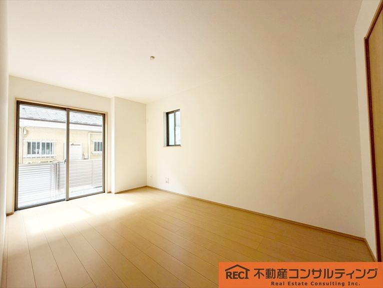 西宮市浜町　新築戸建　2号棟の寝室