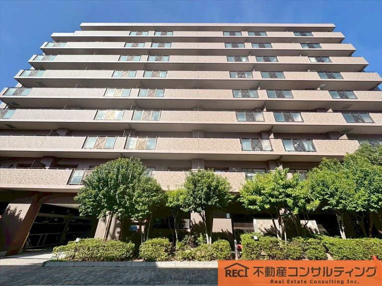 ローレルコート六甲篠原の外観