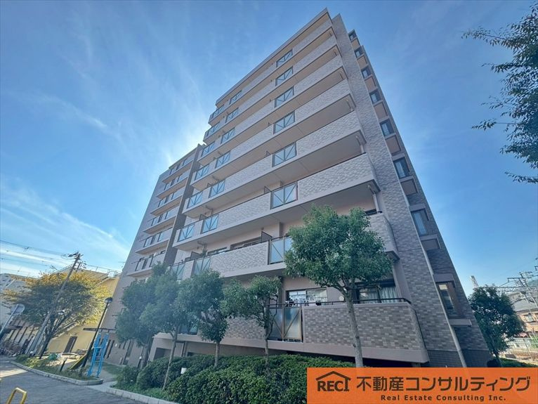 ローレルコート六甲篠原の外観