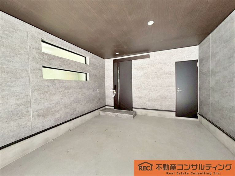 神戸市灘区篠原南町4丁目　新築戸建の駐車場