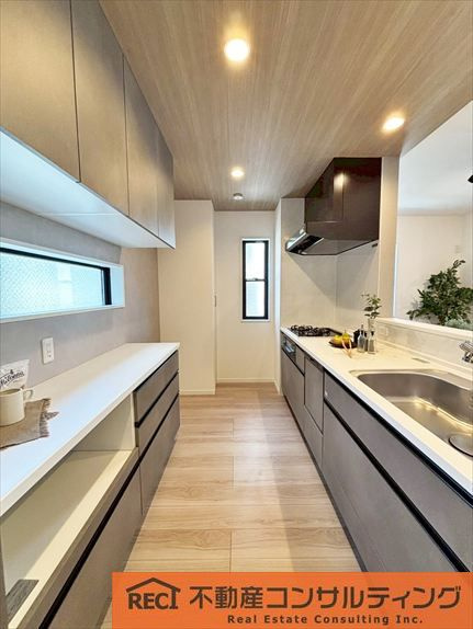 神戸市灘区大石北町　新築戸建のキッチン