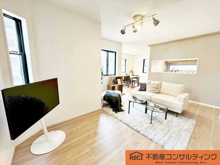 神戸市灘区灘南通1丁目　新築戸建の内装