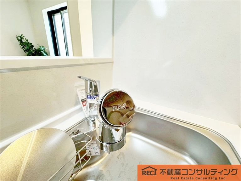 神戸市灘区灘南通1丁目　新築戸建のキッチン