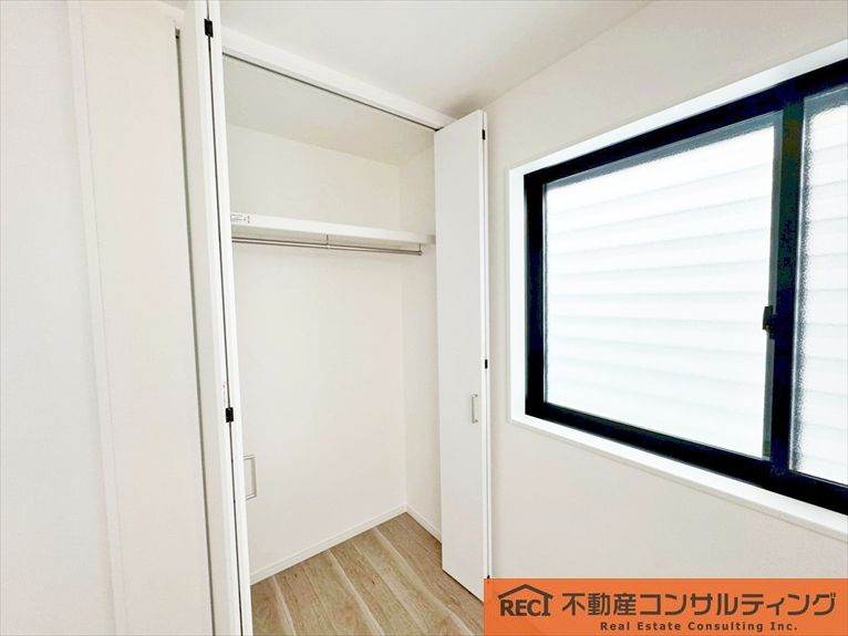 神戸市灘区灘南通1丁目　新築戸建の収納