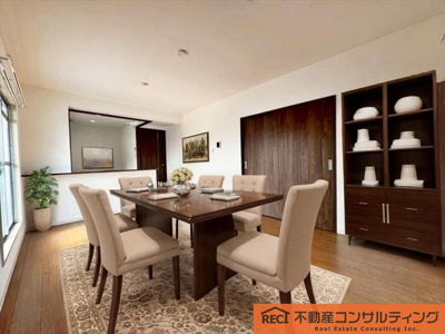 【居間・リビング】 | ローズハイツ西宮宮前町1号棟 | ルーフテラス付き