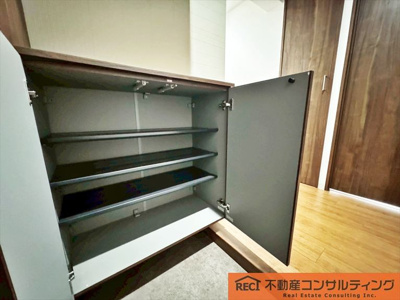 【収納】 | ローズハイツ西宮宮前町1号棟