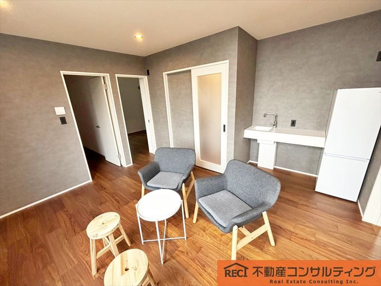 神戸市東灘区渦森台4丁目 新築戸建の居間・リビング